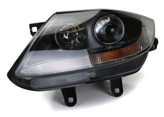 BMW Headlight Assembly - Driver Side (Xenon) 63127165677